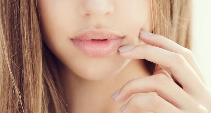 Инъекция для увеличения губ — рассказ пациентки (ФОТО)