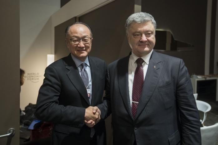 Петр Порошенко и Джим Йонг Ким. Фото: president.gov.ua