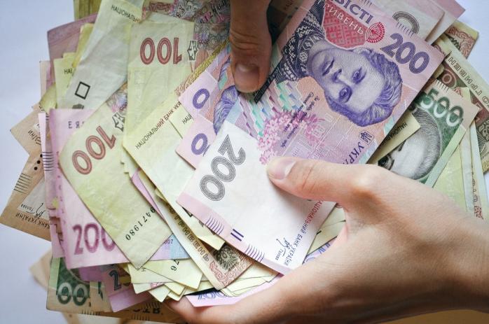Объявлен в розыск один из руководителей «Дельта Банка», подозреваемый в растрате более миллиарда гривен