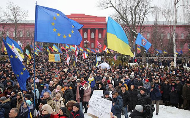 Массовые мероприятия. Фото: РБК-Украина