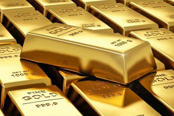 В российском Якутске из самолета вывалилось несколько тонн золотых слитков (ФОТО)