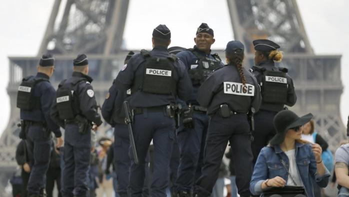 Теракт во Франции: второй задержанный подозреваемый оказался несовершеннолетним