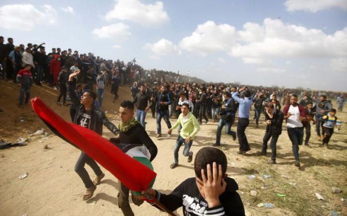 Столкновения палестинцев и израильтян. Фото: Буквы