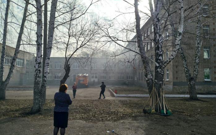 Пожар в школе. Фото: 24СМИ