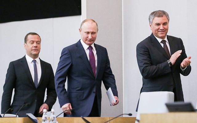 Путін і Медведєв. Фото: Держдума РФ у Twitter