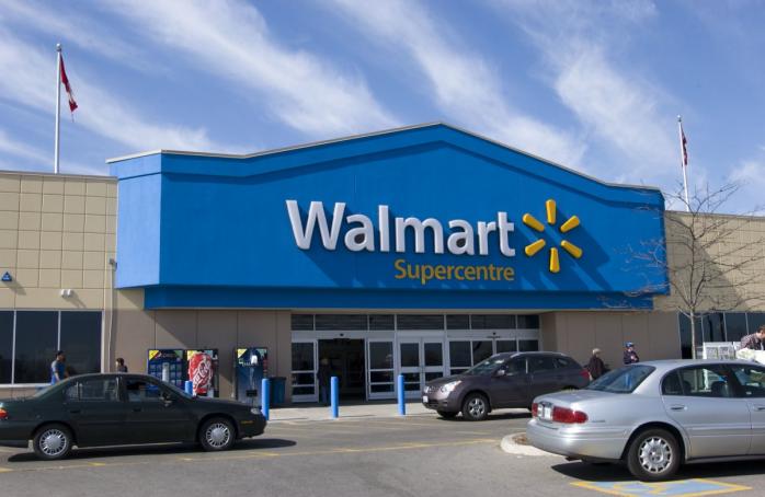 Мережею супермаркетів Walmart володіє американська сім’я Уолтон, фото: walmartcanada.ca