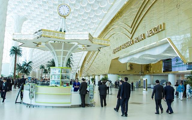 Аеропорт в Туркменістані. Фото: Ashgabat 2017