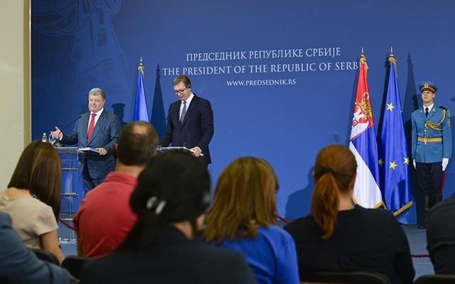 Порошенко в Сербии. Фото: пресс-служба президента