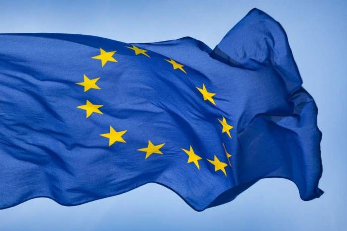 Флаг ЕС. Фото: racyja.com