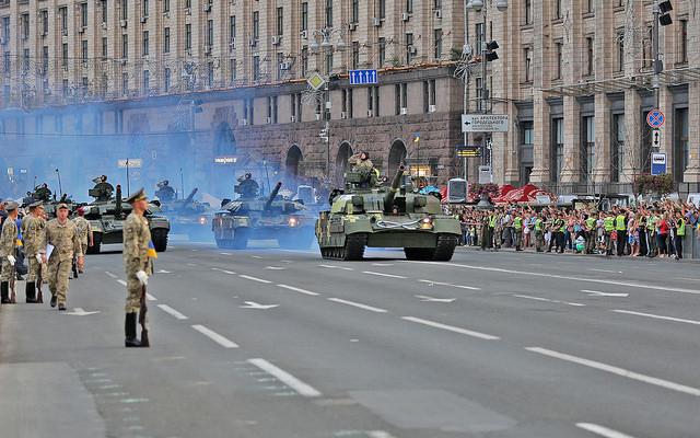 Украинские танки на параде. Фото: flickr.com