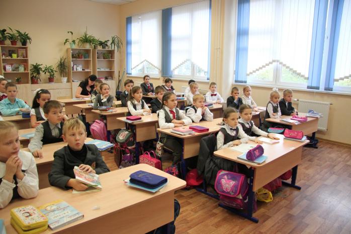 Законодательство предусматривает наличие 135 мест в школах на 1000 жителей, фото: shantnews.am