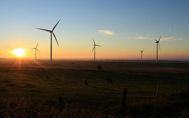 Ветряная электростанция. Фото: flickr.com