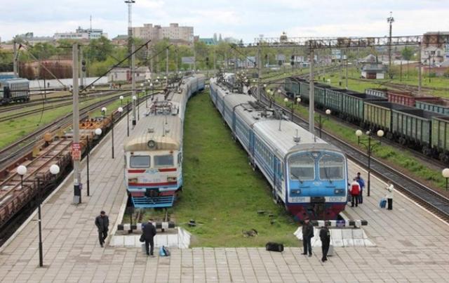 Модернизация позволит повысить скорость движения грузовых поездов, фото: korrespondent.net