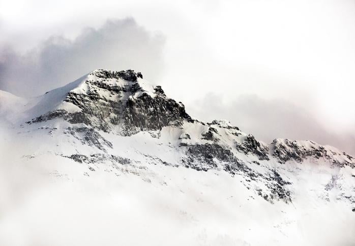 Cніг у горах. Фото: pixabay.com