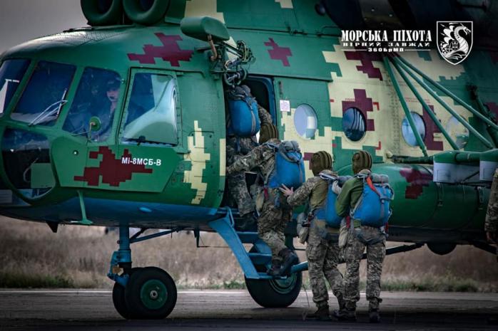 Морские пехотинцы покорили небо Донбасса — яркие фото учений
