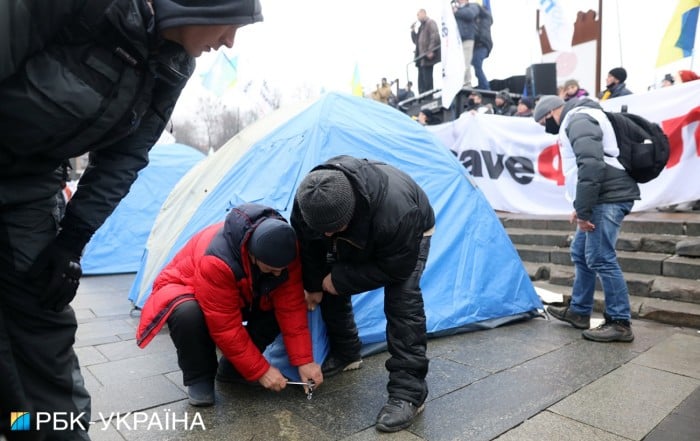 Во время акции протеста в Киеве, фото: «РБК-Украина»