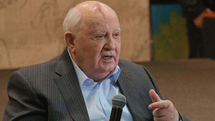 Горбачов отримав позов через штурм військами СРСР телевежі у Вільнюсі. Фото: РИА Новости