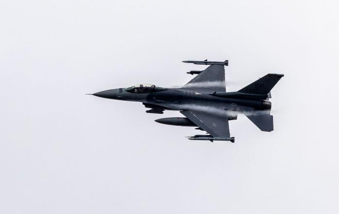 Бельгия предоставит свои F-16 для обучения пилотов ВСУ. Фото: