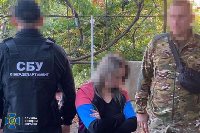 Агентки ФСБ шукали українську ППО і зливали росіянам інформацію про родичів, які воюють у ЗСУ
