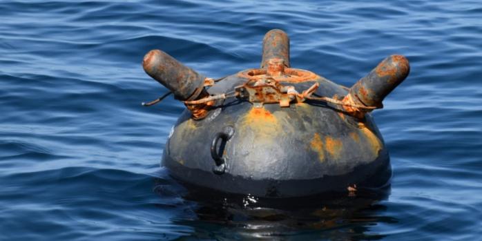 Танкер с нефтепродуктами под флагом Либерии подорвался на мине в Черном море, фото: «Милитарный»