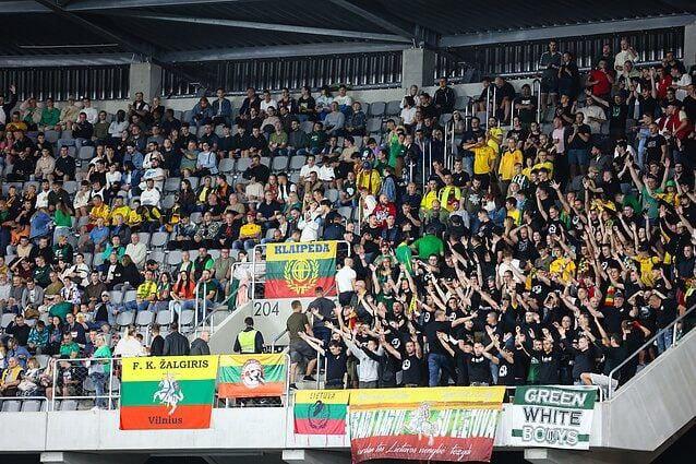 УЕФА оштрафовал литовцев за скандирование о путине – футболисты просят фанатов не останавливаться