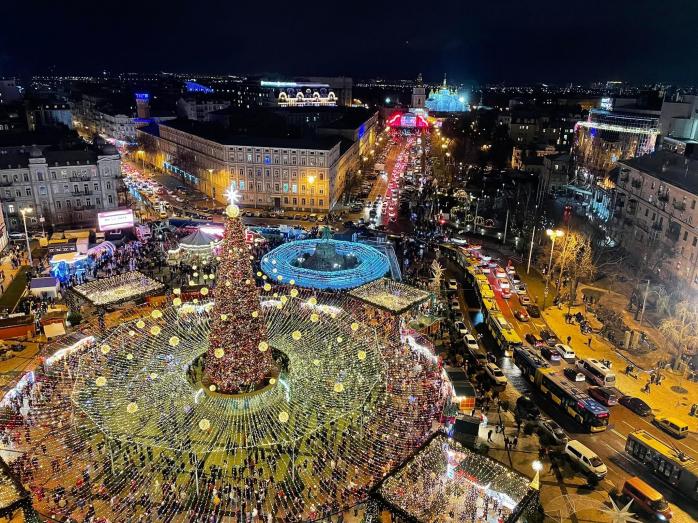  В Киеве на Софийской площади будет новогодняя елка