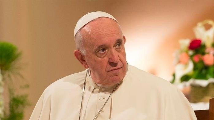 Ватикан дозволив благословляти гомосексуальні пари