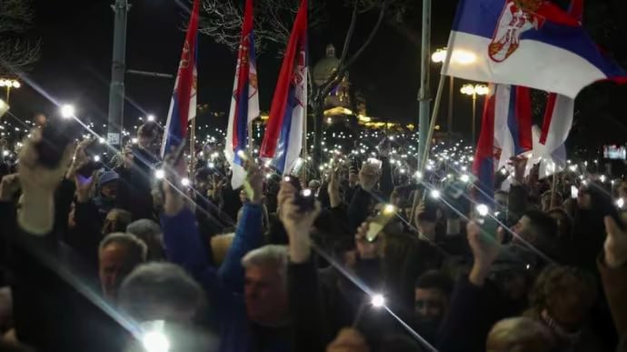 Протести у Сербії