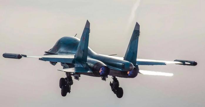 Стало известно, сколько самолетов Су-34 россия производит в год. Фото: