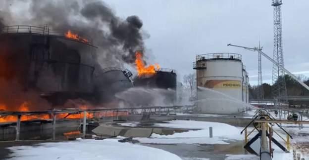 На атакованій безпілотником нафтобазі у Брянській області горять чотири резервуари з нафтою (ВІДЕО)