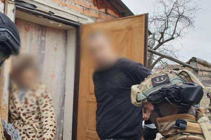 Поліція Києва знайшла людей, які ломилися у квартиру журналіста Юрія Ніколова