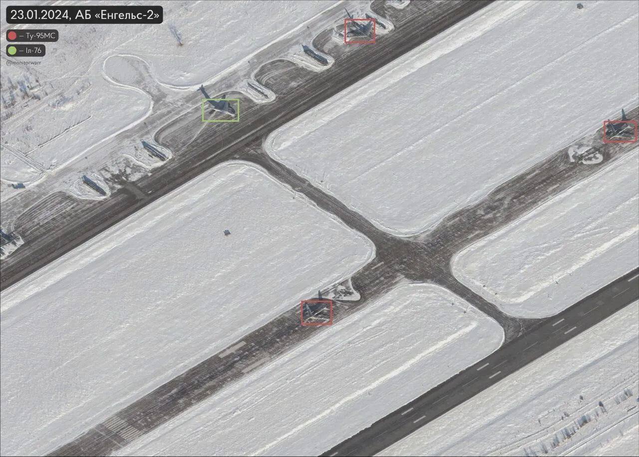 Російський аеродром «Енгельс-2». Фото: Андрій Цаплієнко у Telegram