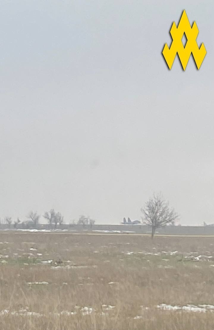 Партизани проникли на аеродром «Саки». Фото: «Атеш»