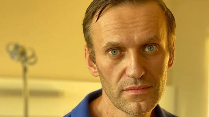 У росії знайшли тіло Навального, 12 тис. людей вимагають видати близьким загиблого