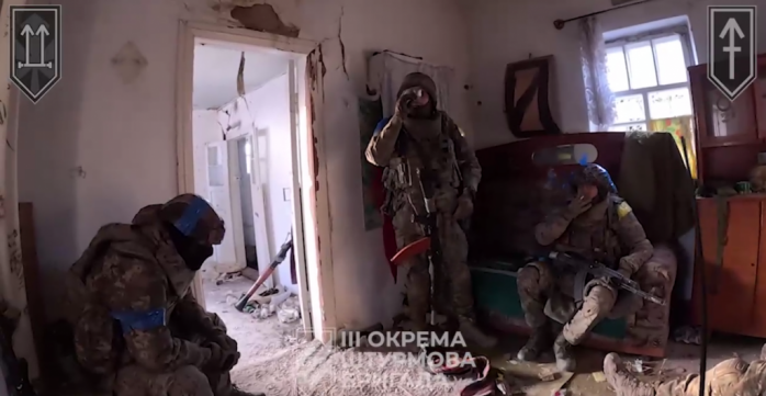 Бійці 3-ї ОШБ показали кадри зачистки Красногорівки