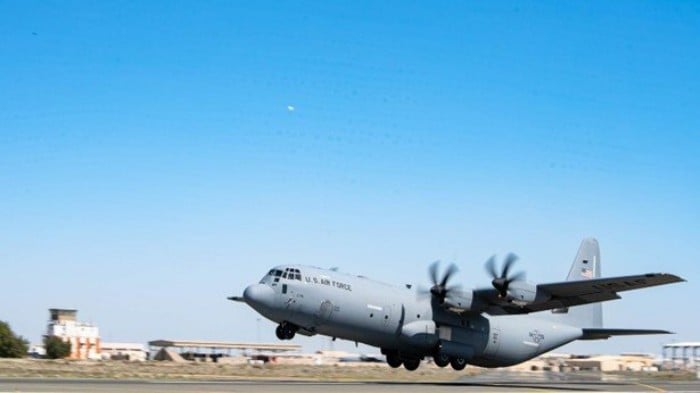 США провели повітряну операцію із забезпечення Гази їжею, фото: CENTCOM