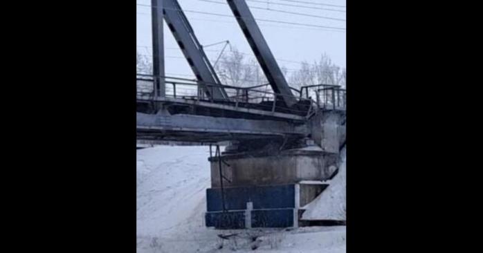 В Самарской области рф взорвали железнодорожный мост, фото: ГУР