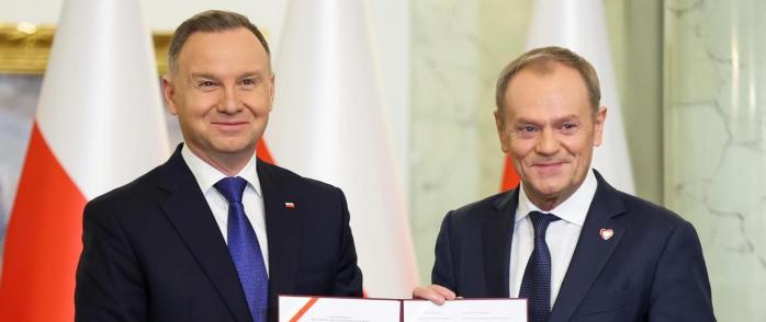Польща відкликає 50 послів, призначених колишнім правим урядом