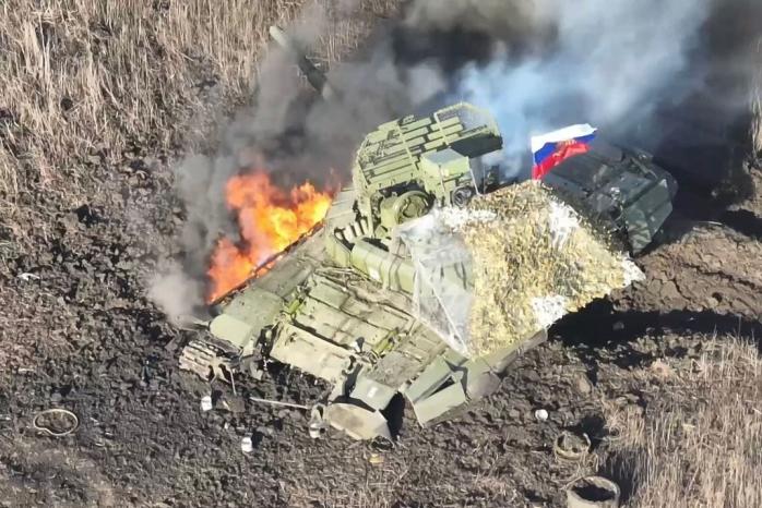 Российскую колонну под Клещеевкой десантники уничтожили на дистанции