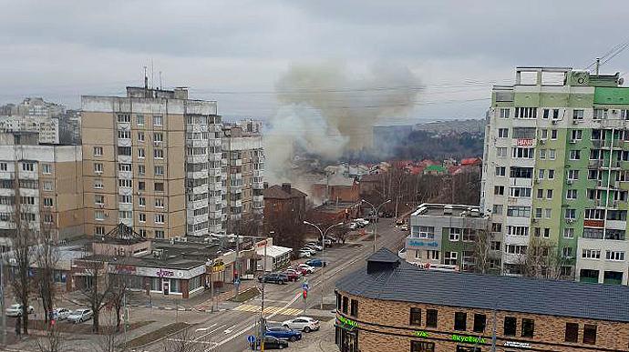 Вибухи прогриміли біля будівлі управління МВС в Бєлгороді. Фото: російські пабліки