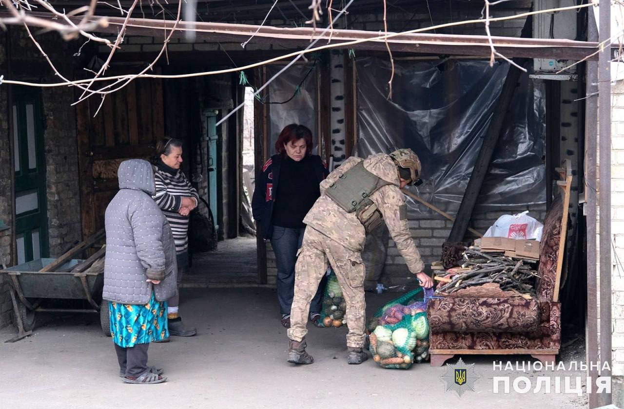 Прифронтове село-«привид» на Донбасі показали поліцейські. Фото: НПУ