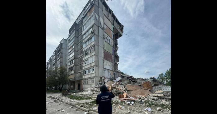 Последствия обстрела Волчанска, фото: Харьковская областная прокуратура