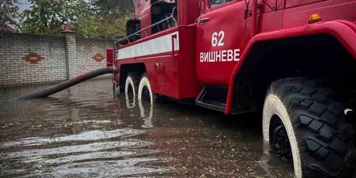 Последствия ухудшения погодных условий в Украине, фото: ГСЧС