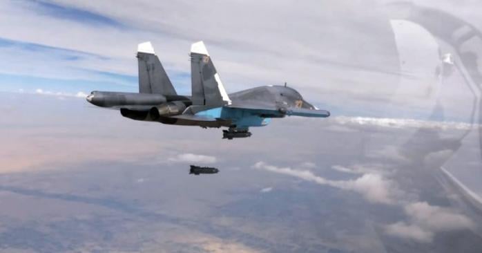 Літак рф знову впустив бомбу на Бєлгородську область. Фото: 