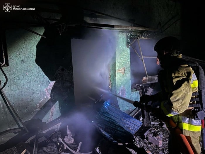 Наслідки російської повітряної атаки по Миколаївщині, фото: ДСНС
