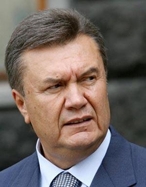 Янукович призвал всех протестующих расходиться по домам