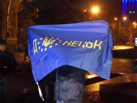 В Донецке улицы патрулируют отряды казаков и афганцев — ОГА