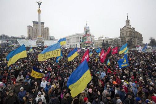В воскресенье на Майдане участники вече обсудят мирное наступление
