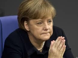 На следующей неделе Меркель намерена встретиться с Яценюком и Кличко — СМИ