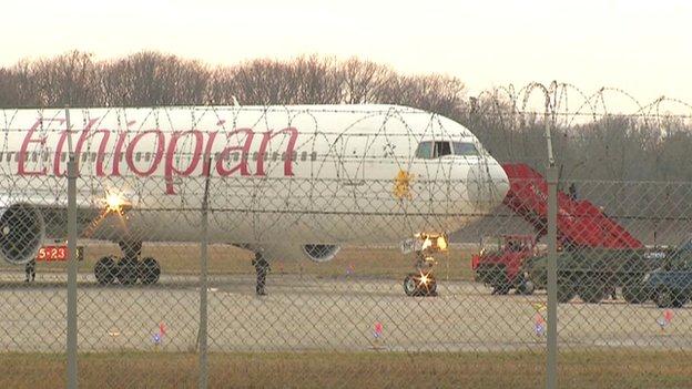 Пилот из Эфиопии угнал самолет, чтобы попросить убежища в Швейцарии